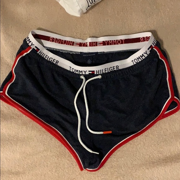 Tommy Hilfiger Pants - Tommy Hilfiger lounge shorts